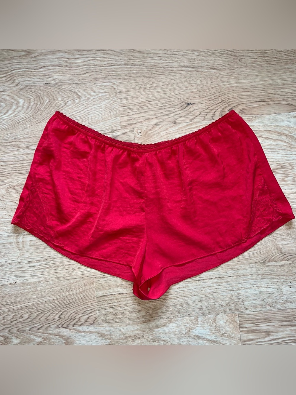 Women's Shiny Red Pajama Short size L